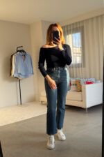 Lacivert Carmen Fit Bluz