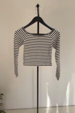 Kayık Yaka Beyaz Basic Çizgili Triko - Görsel 2